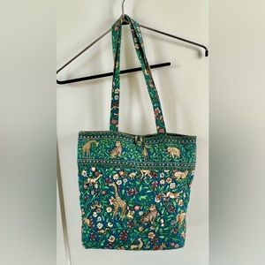 Rare Animal kingdom print Vera Bradley shoulder bag